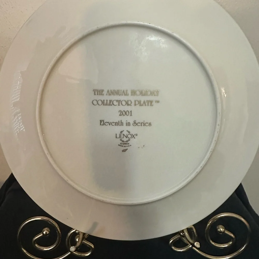Lenox 2001 Annual Holiday Collector Plate #11 in Series